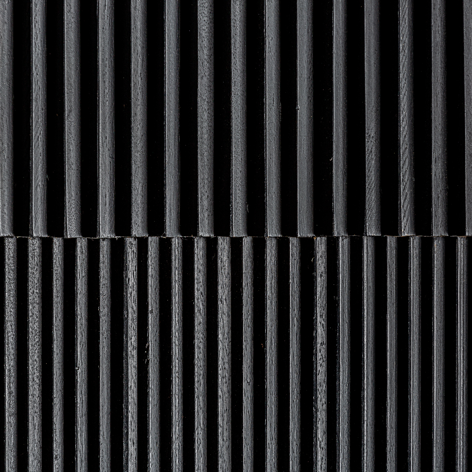 28597-02.jpg